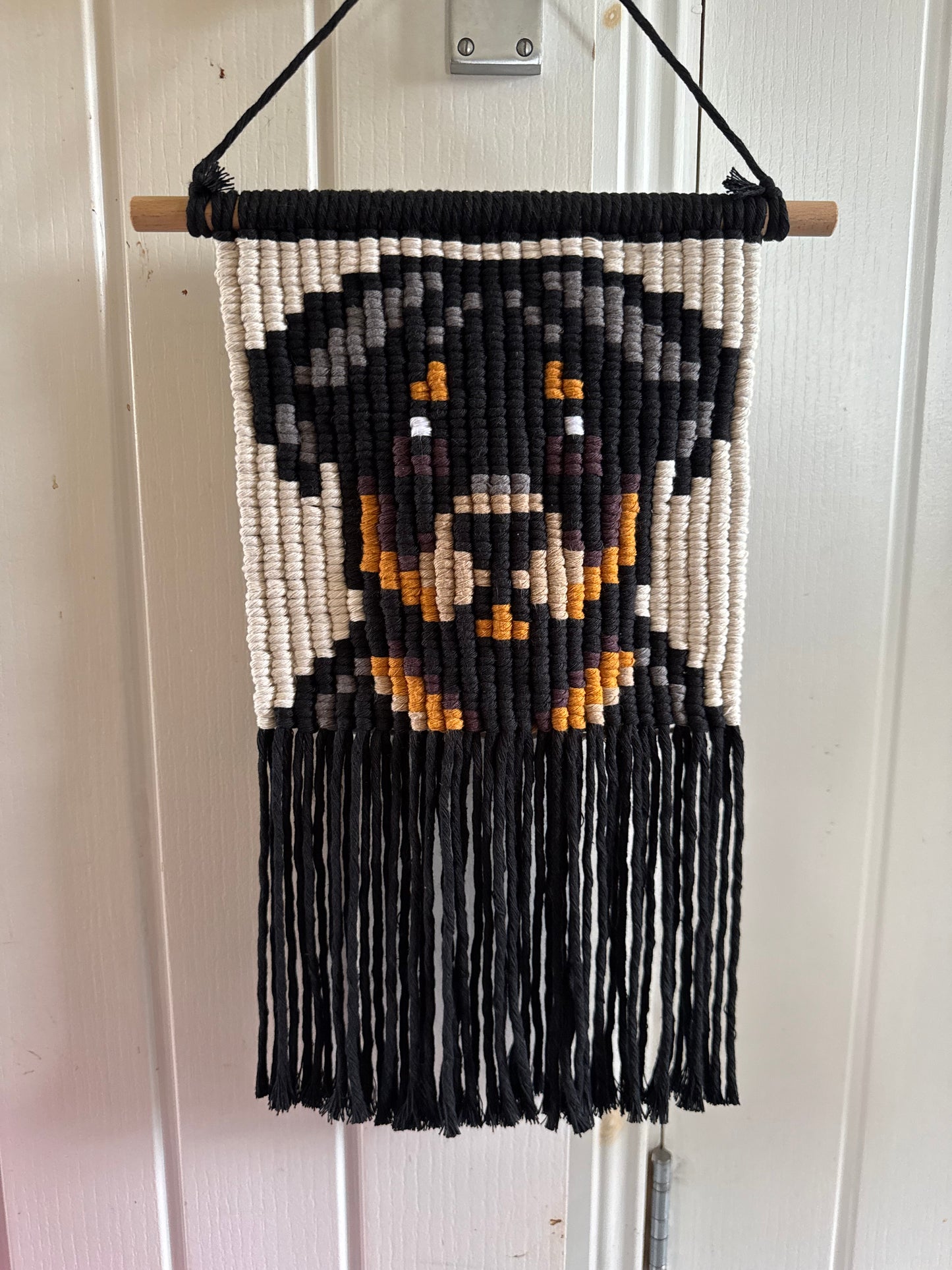 Rottweiler Macrame Wall Hanging | Handmade Dog Pixel Art | Rottweiler Gift | Pet Decor