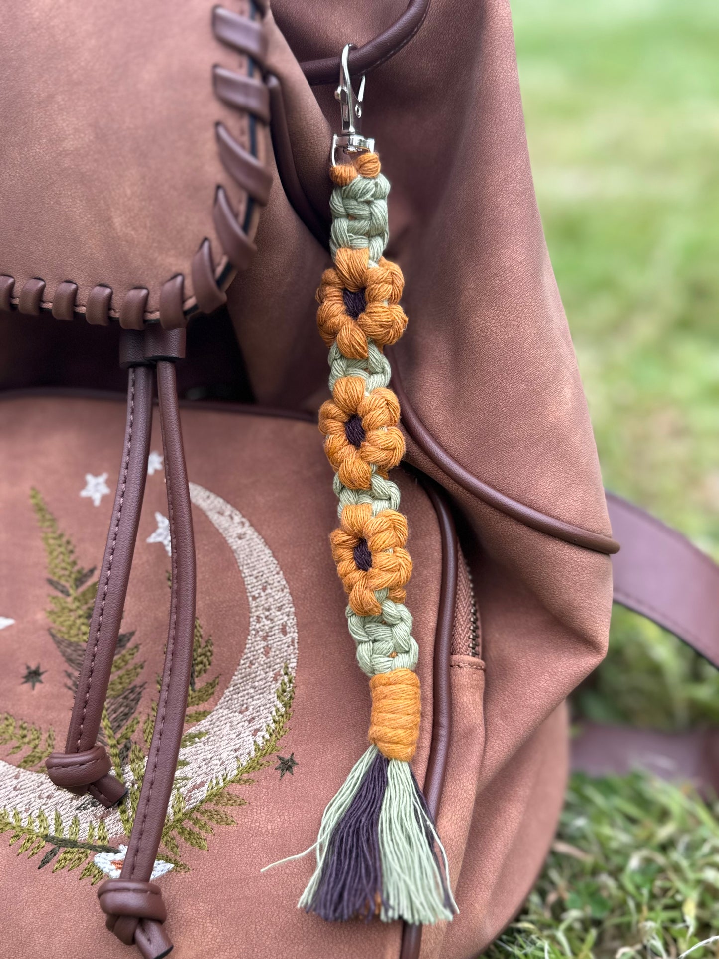 Macrame Flower Keyring | Custom Handmade Keychain | Boho Floral Bag Charm