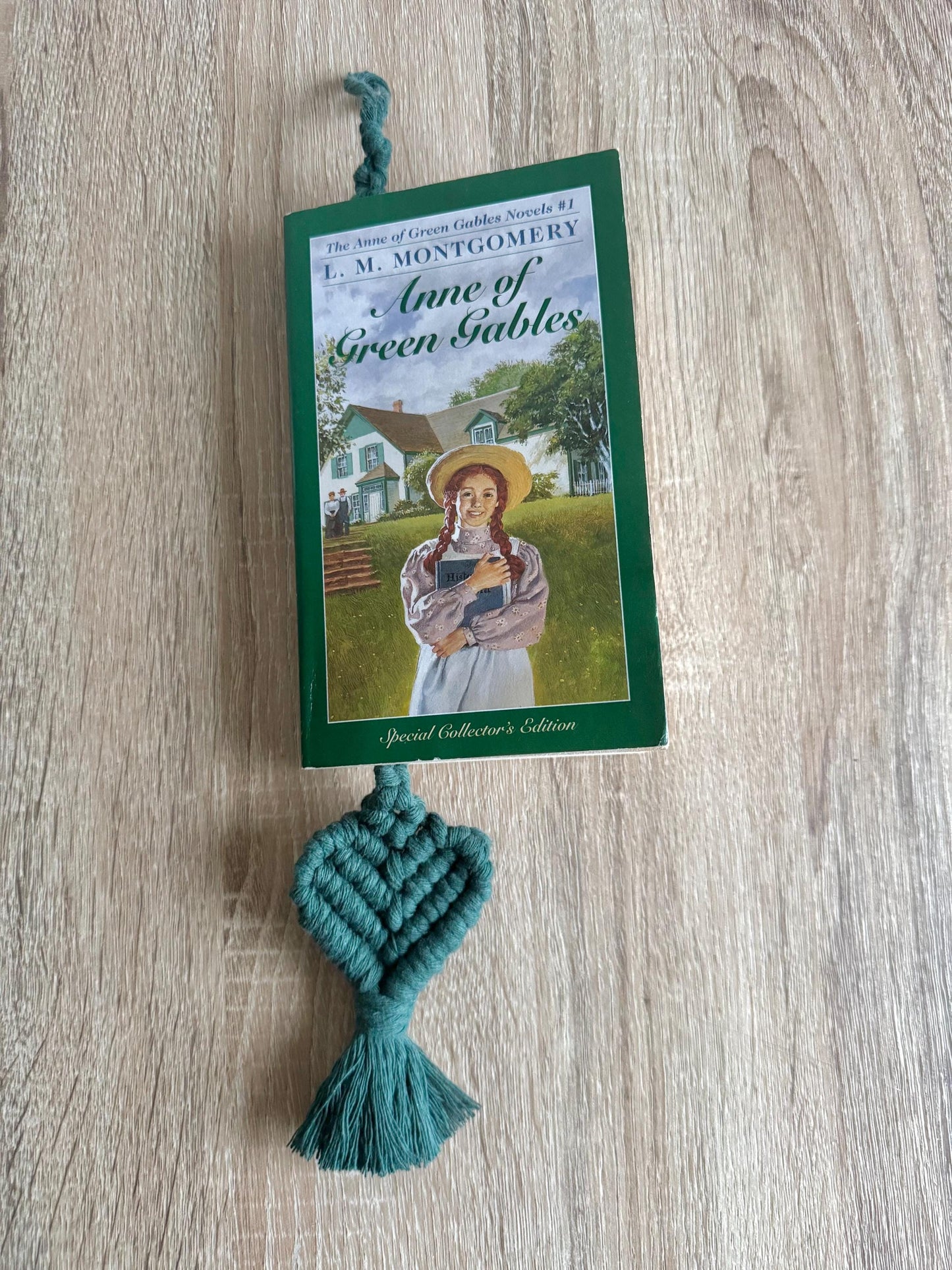 Macrame Heart Bookmark | Ready-to-Post Studio Sample | Handmade Page Marker | Valentine's Day Gift