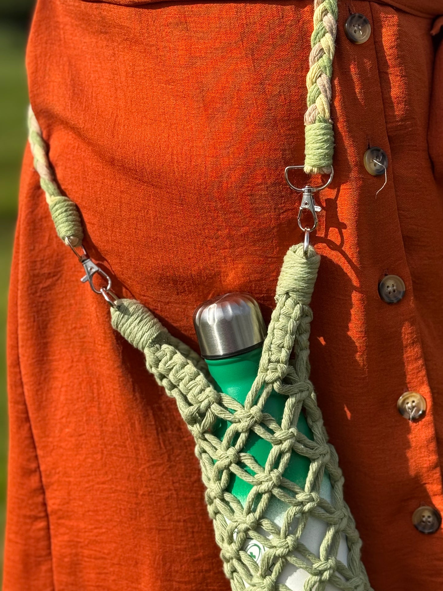 Macrame Water Bottle Holder | Custom Bottle Cosy | Braided Cotton Flask Carrier with Detachable Strap