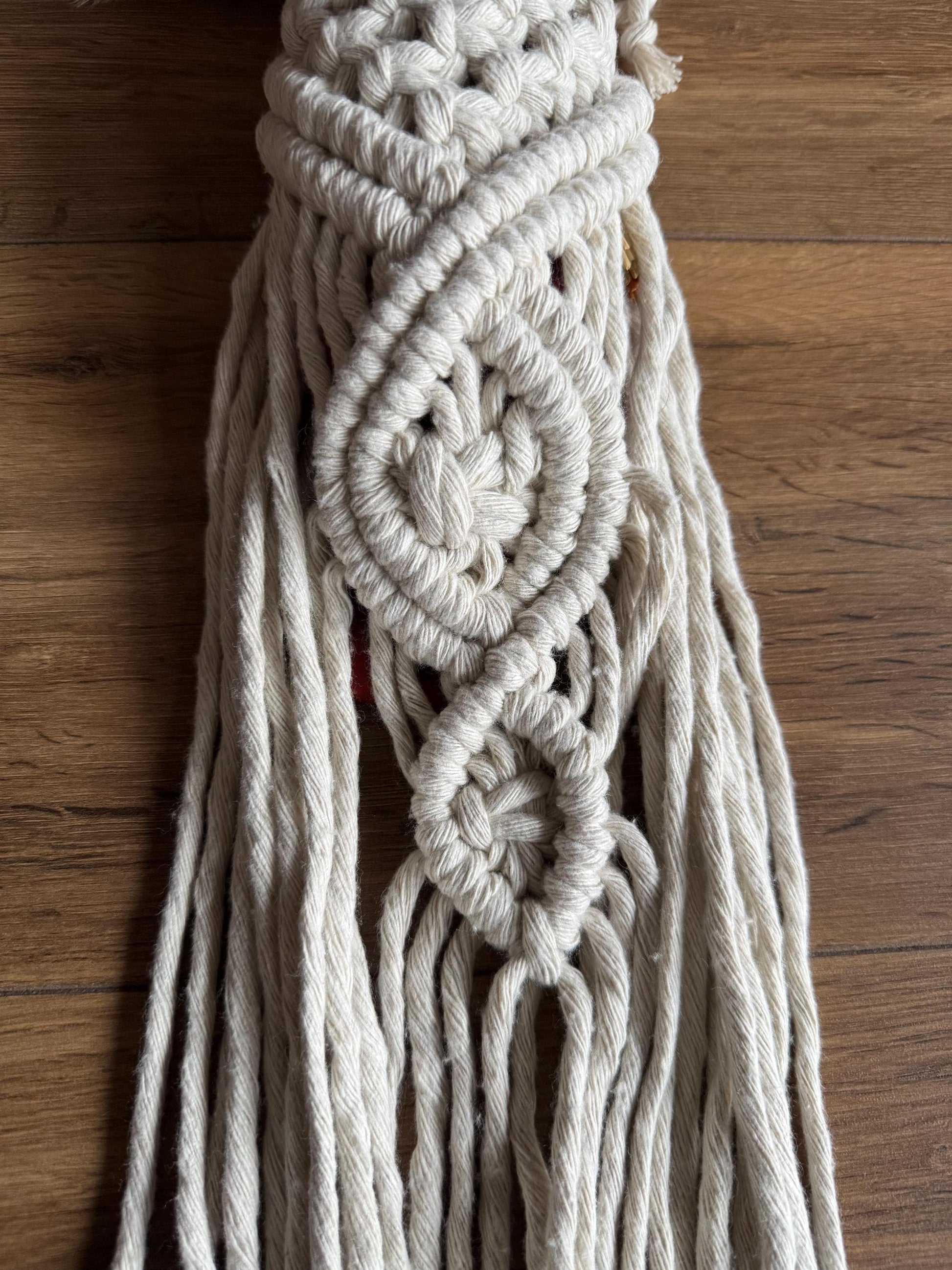 macrame wedding bouquet wrap